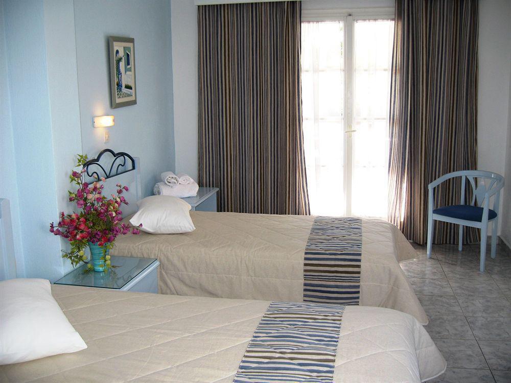 Paradise Resort Akrotiri  Exterior photo